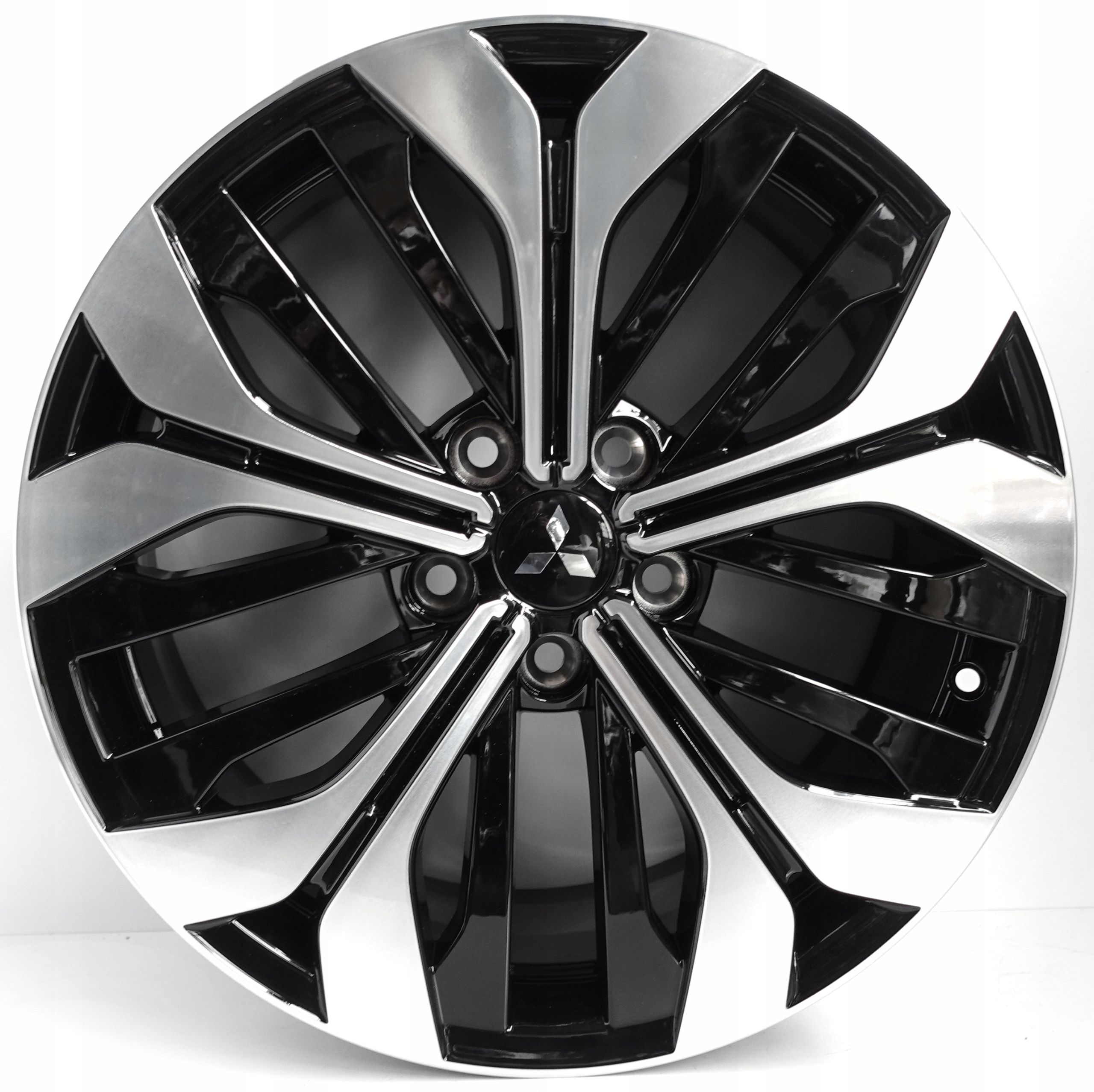 Felgi aluminiowe MITSUBISHI 7.5" x 18" 5x114.3 ET 45 403007567R