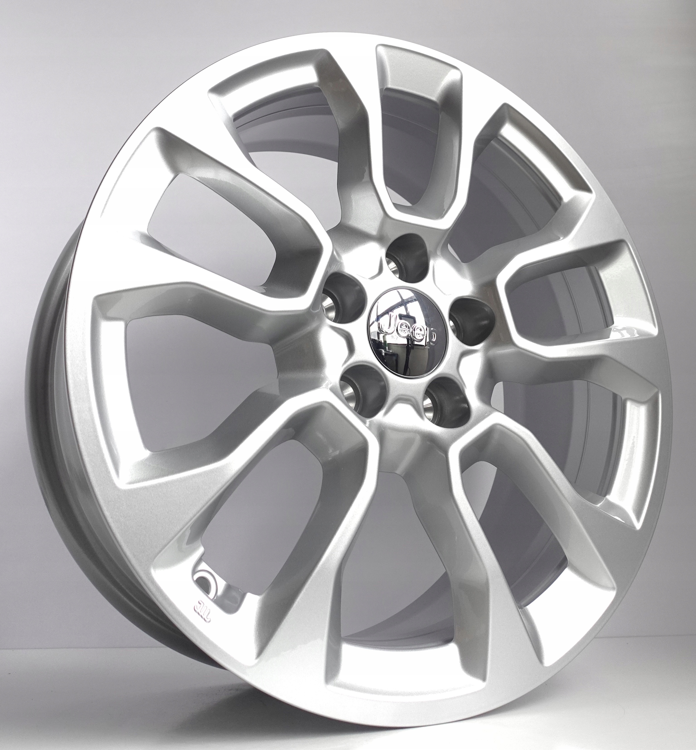 FELGI ALUMINIOWE JEEP MOPAR OE 52142689 7.0" x 17" 5x110 ET 37,5 ORYGINALNE