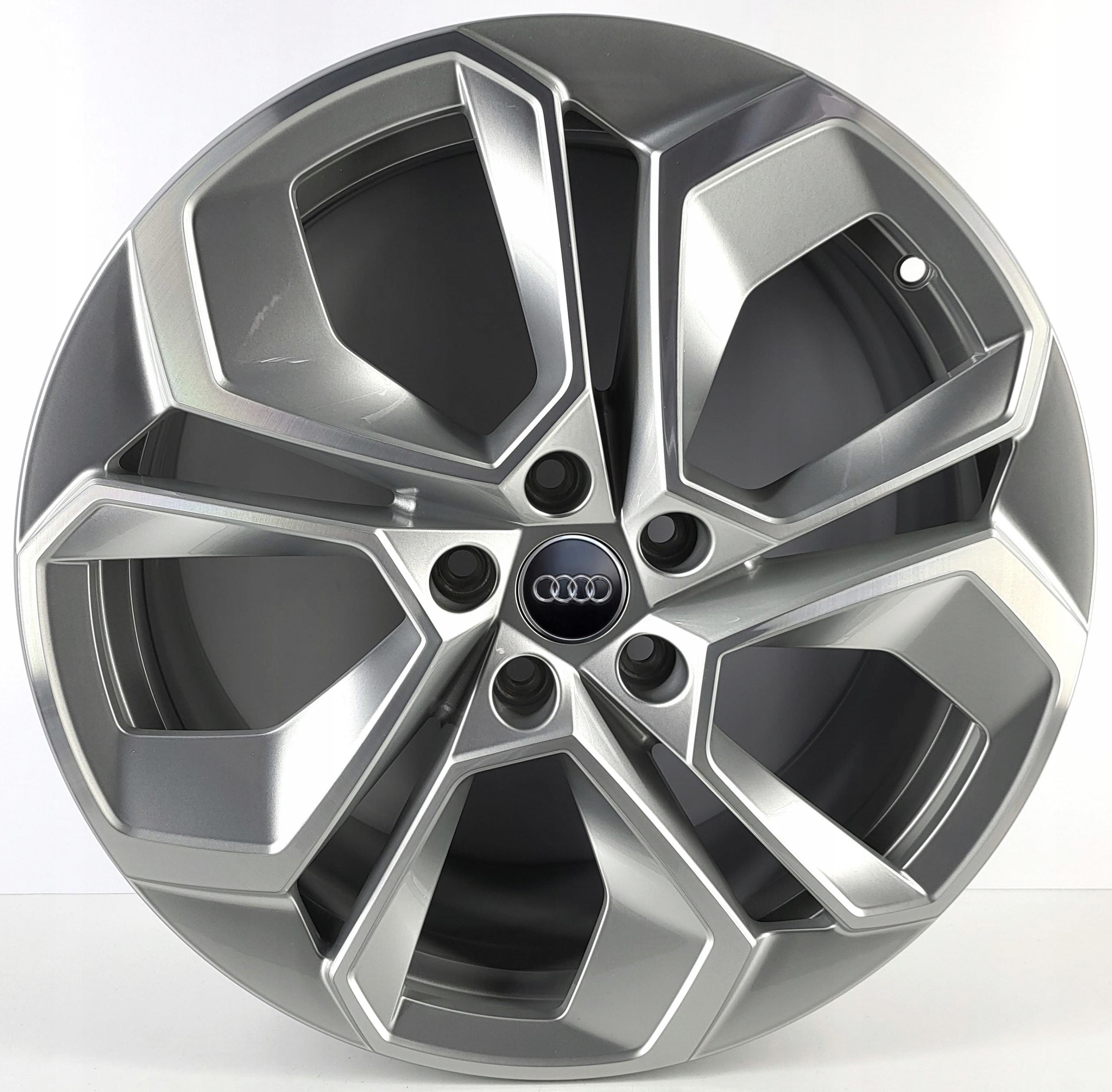 5E3 601 025T AUDI 19" 5x112 7,5J ET 48 NOWE FELGI ALUMINIOWE