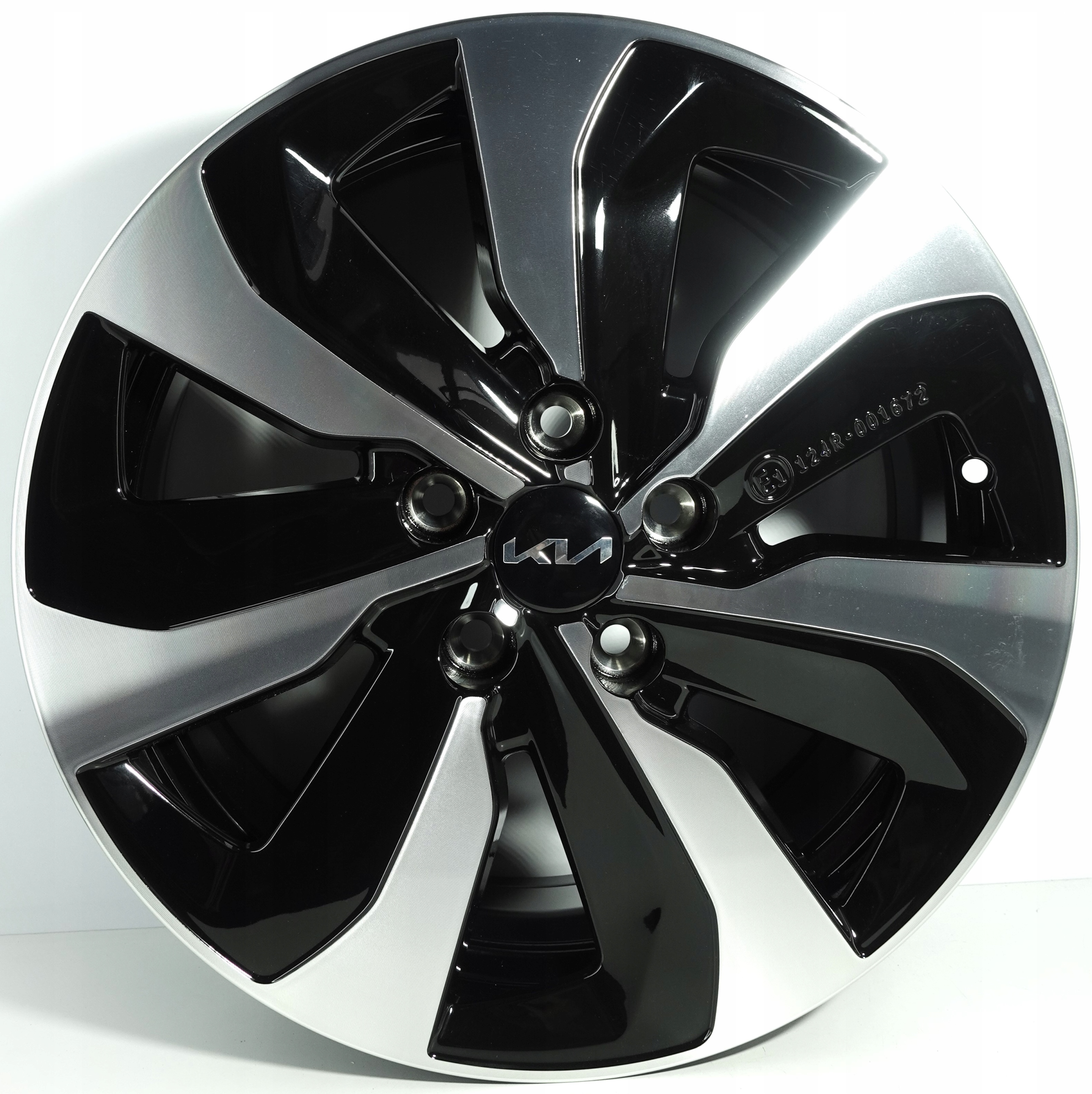 KIA RENAULT ZOE Felgi aluminiowe NOWE ORYGINALNE 8201724788 17" ET 44