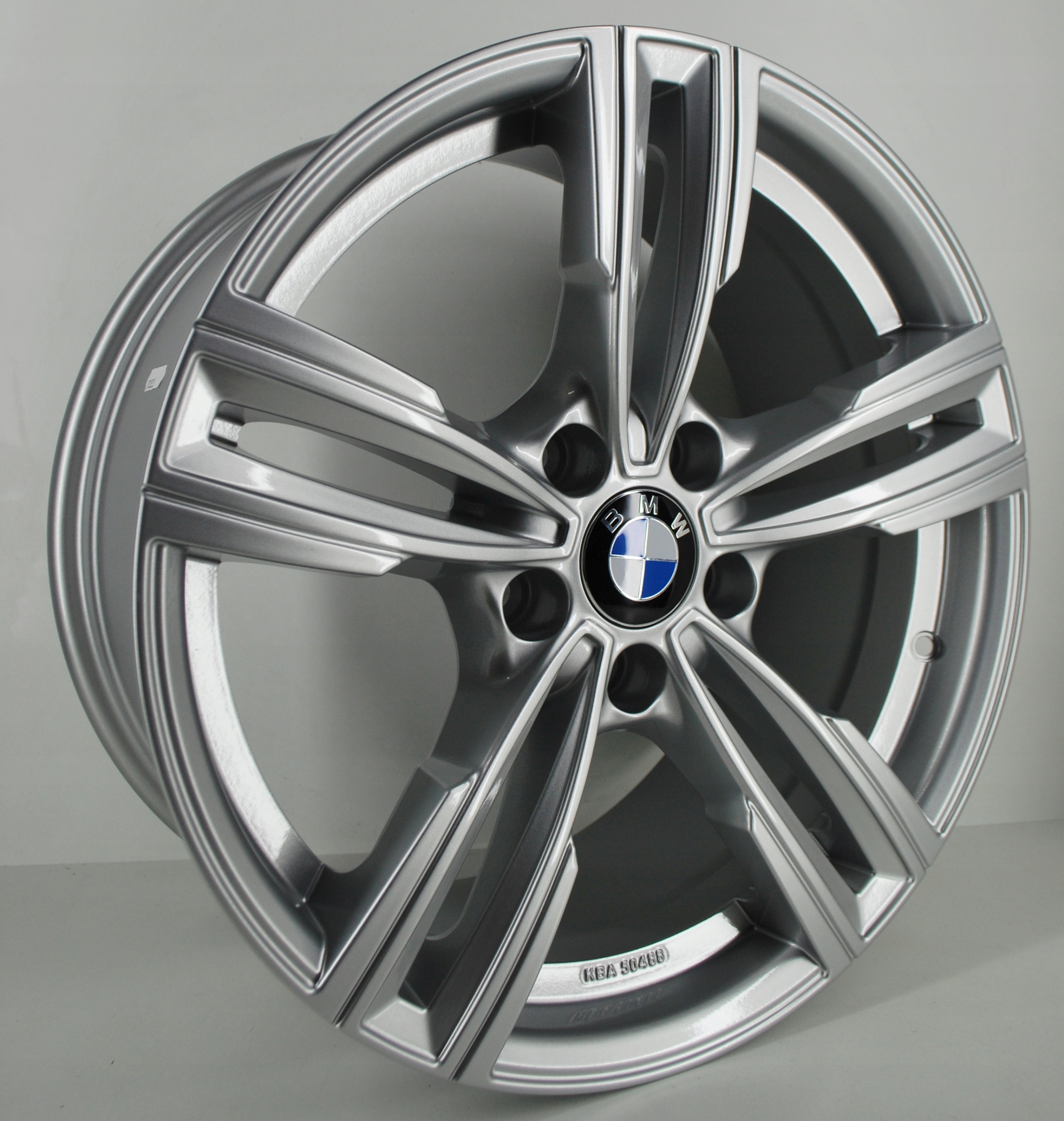 FELGI ALUMINIOWE 19" 5x120 BMW NOWE 8J ET44 GMP ITALIA