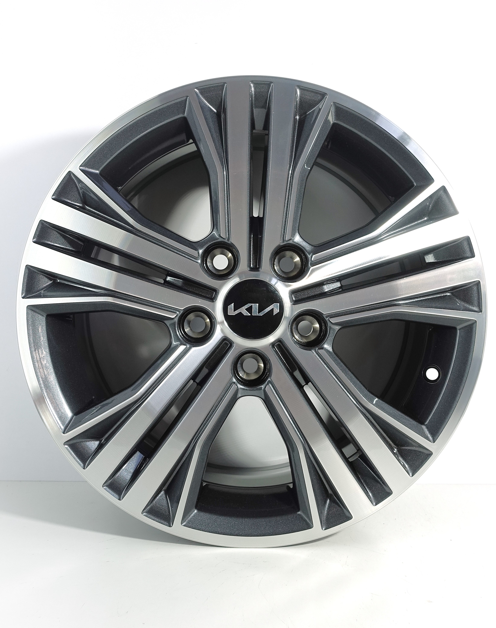 KIA Felgi aluminiowe Renault 6.5J 16" 5x114.3 ET 41 403007871R NOWE