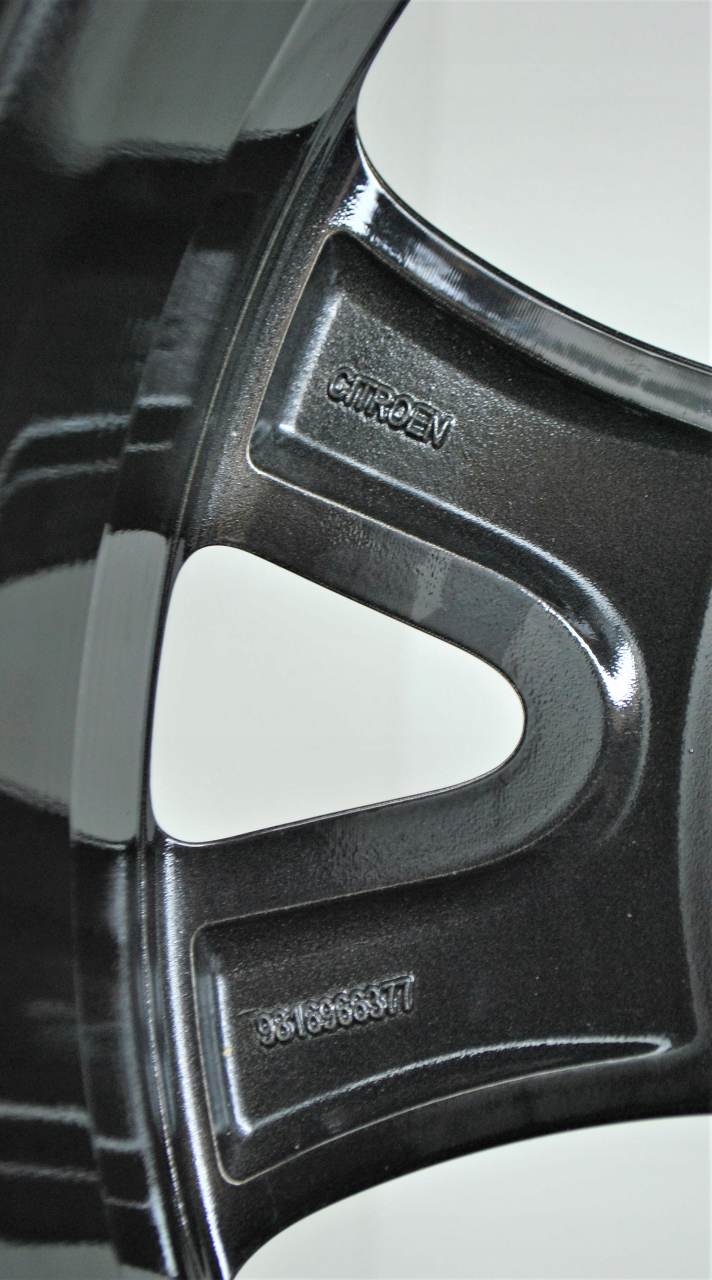 felgi aluminiowe 17 cali Toyota Proace 5x108 9816966377