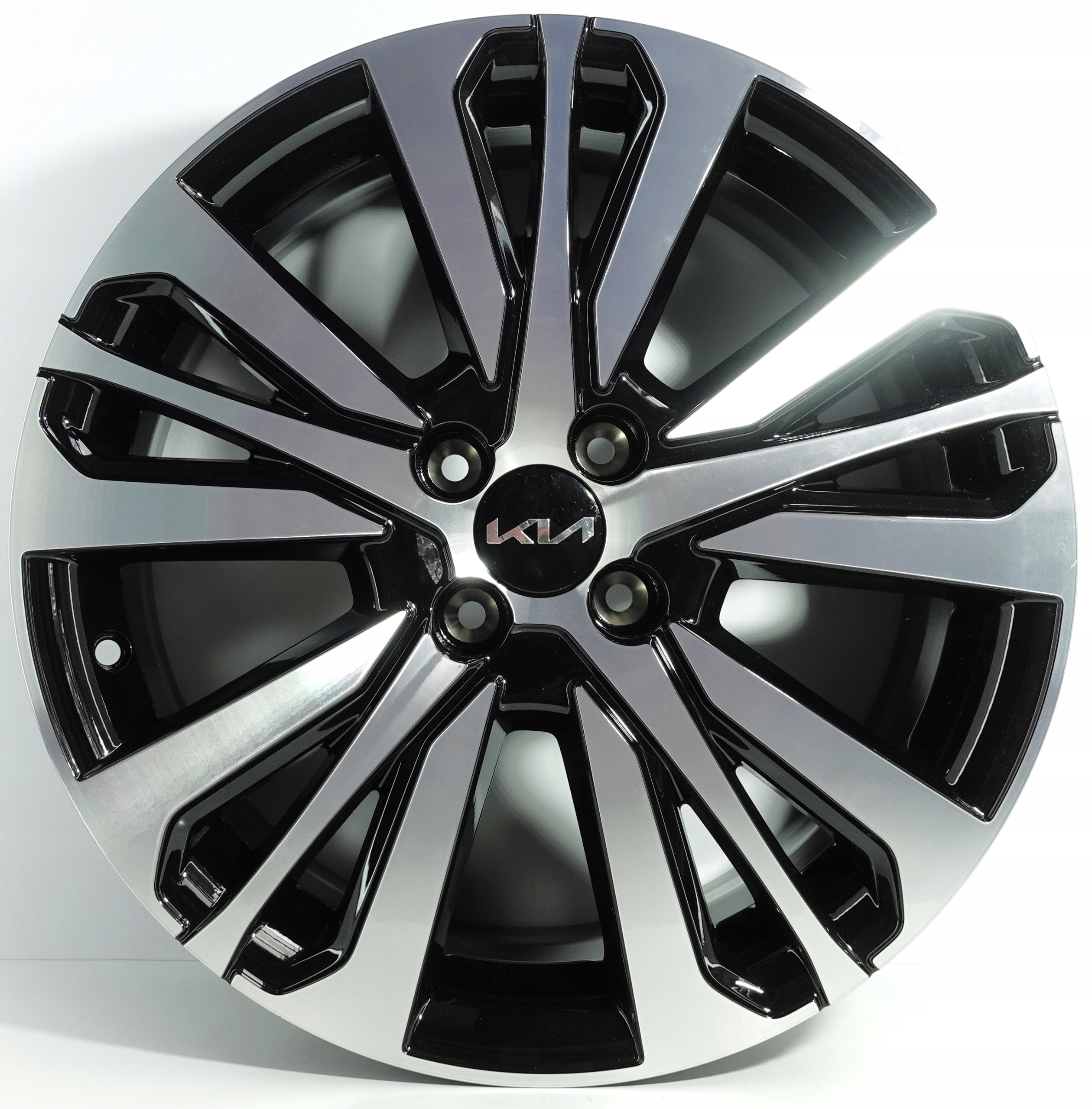 Felgi aluminiowe KIA Renault INITIALE PARIS 7.0J 17" 4x100 ET 37 ORYGINALNE