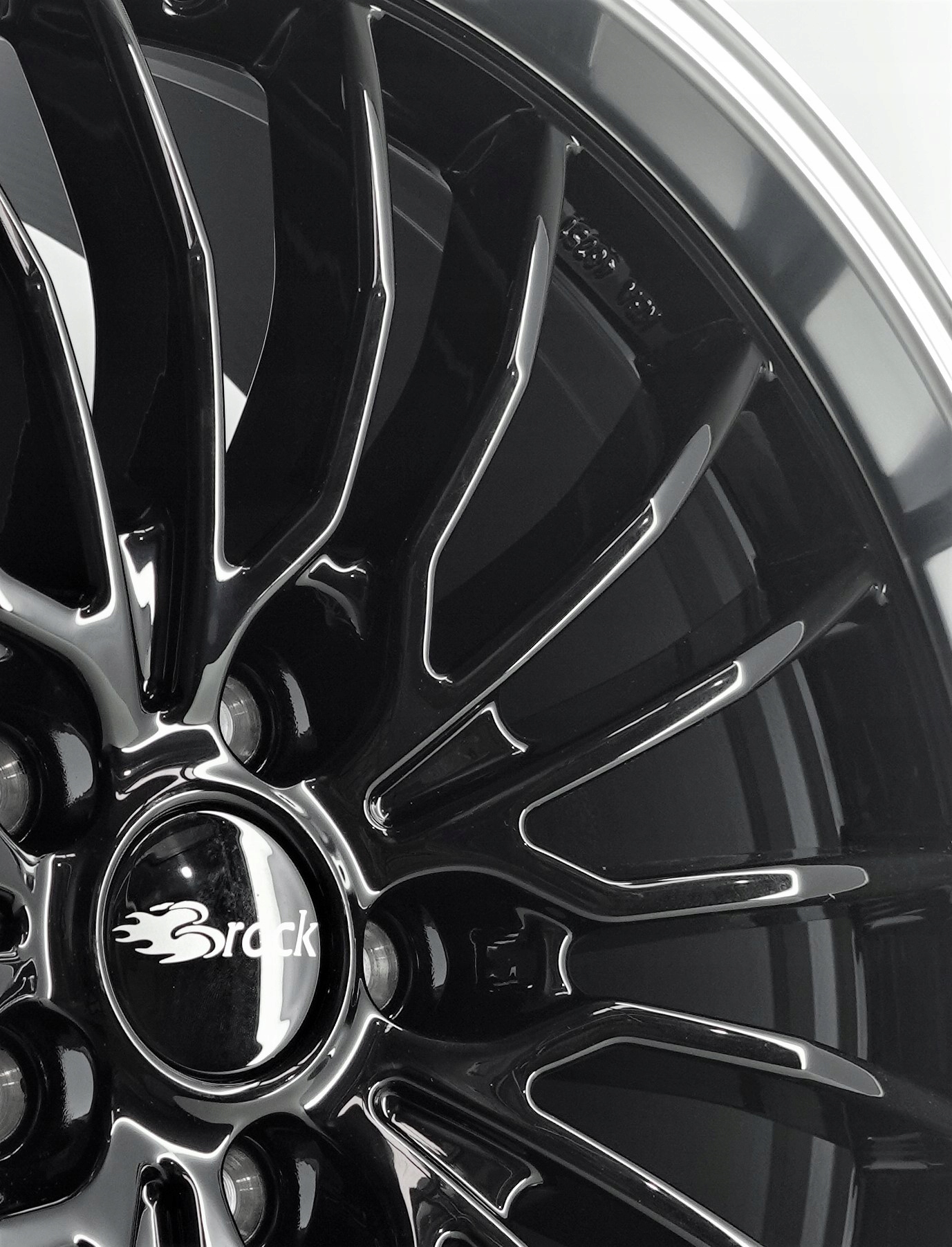 Felgi Alu Brock B24GP 19" 5x112 8,5J ET45