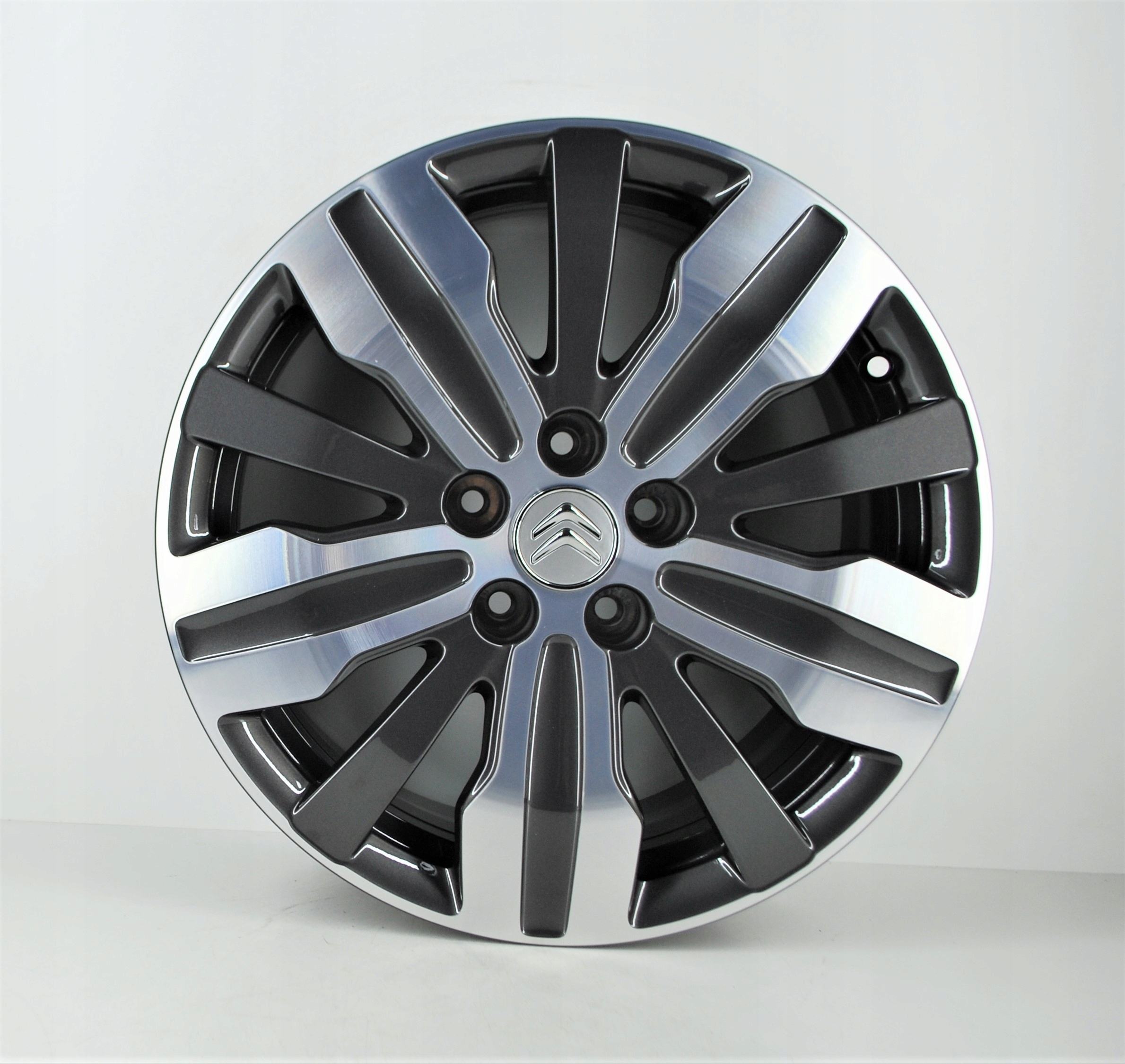17'' 5x108 CITROEN C5 FELGI NOWE 7,5J ET 47
