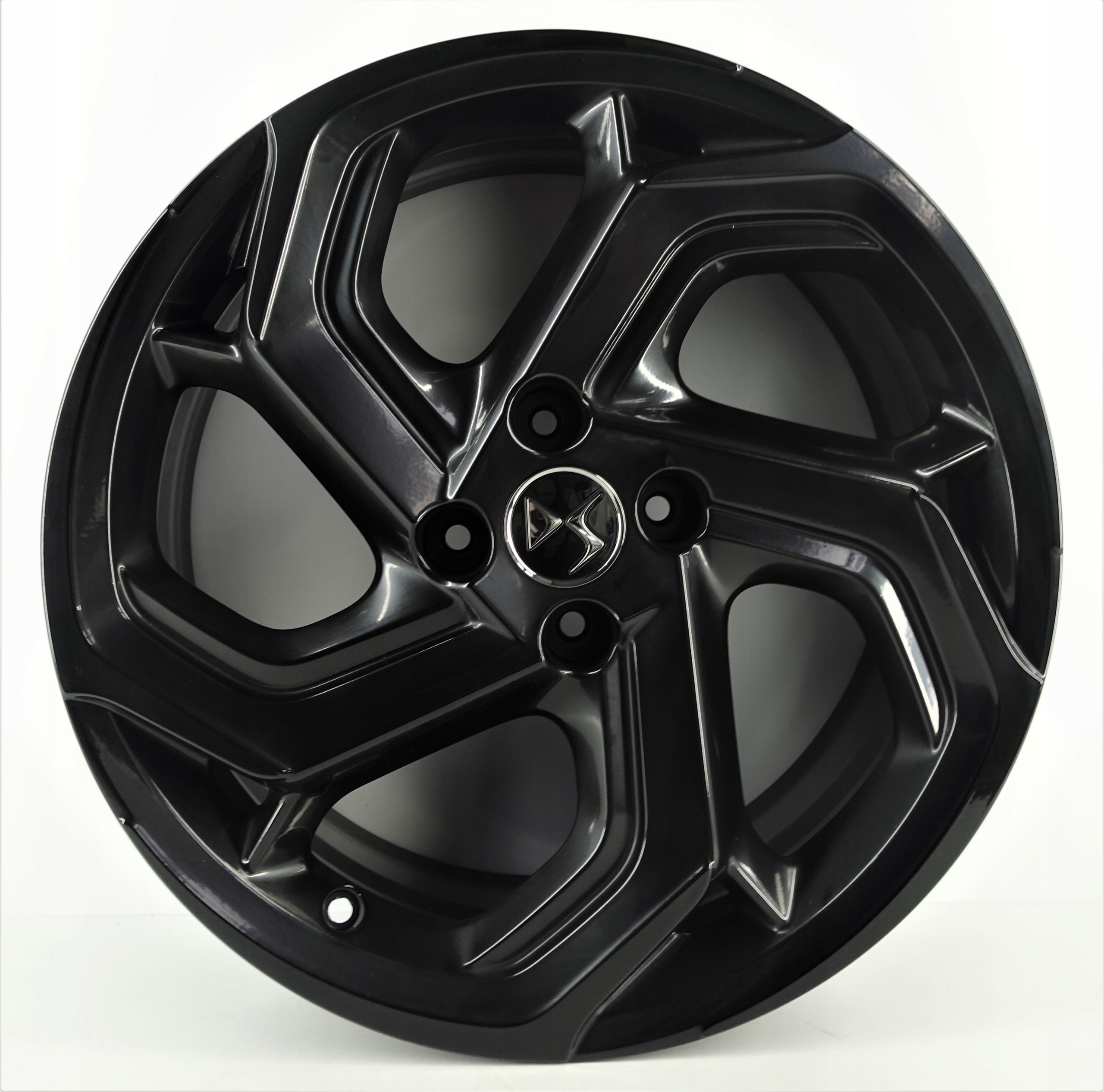 DS 4 DS 5 felgi 18'' 4x108