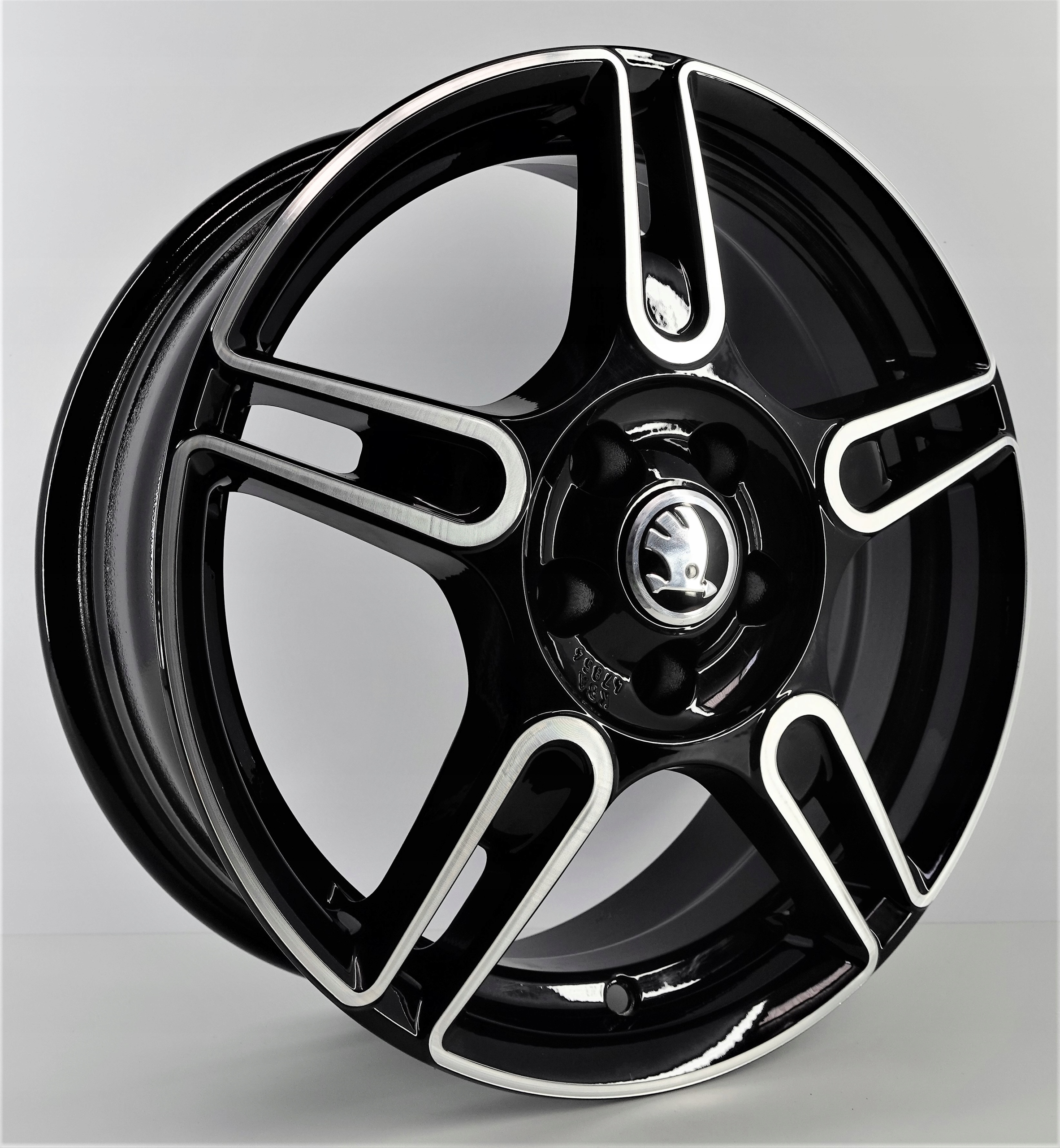16" 5x100 Skoda Felgi aluminiowe 6J ET 45