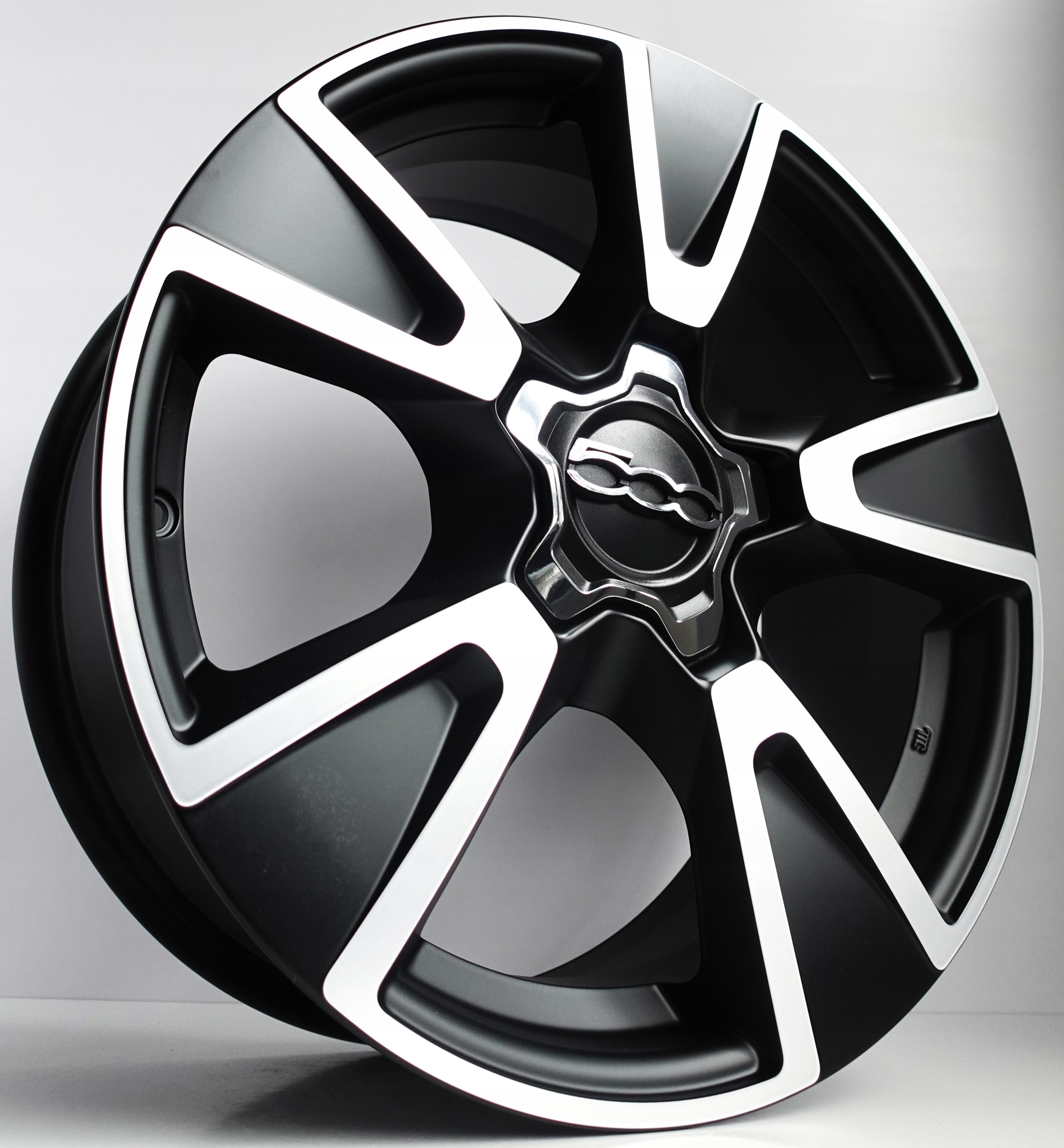 FIAT 500X FELGI ALUMINIOWE 7J 17" 5x110 ET 40 NOWE ORYGINALNE 735602471