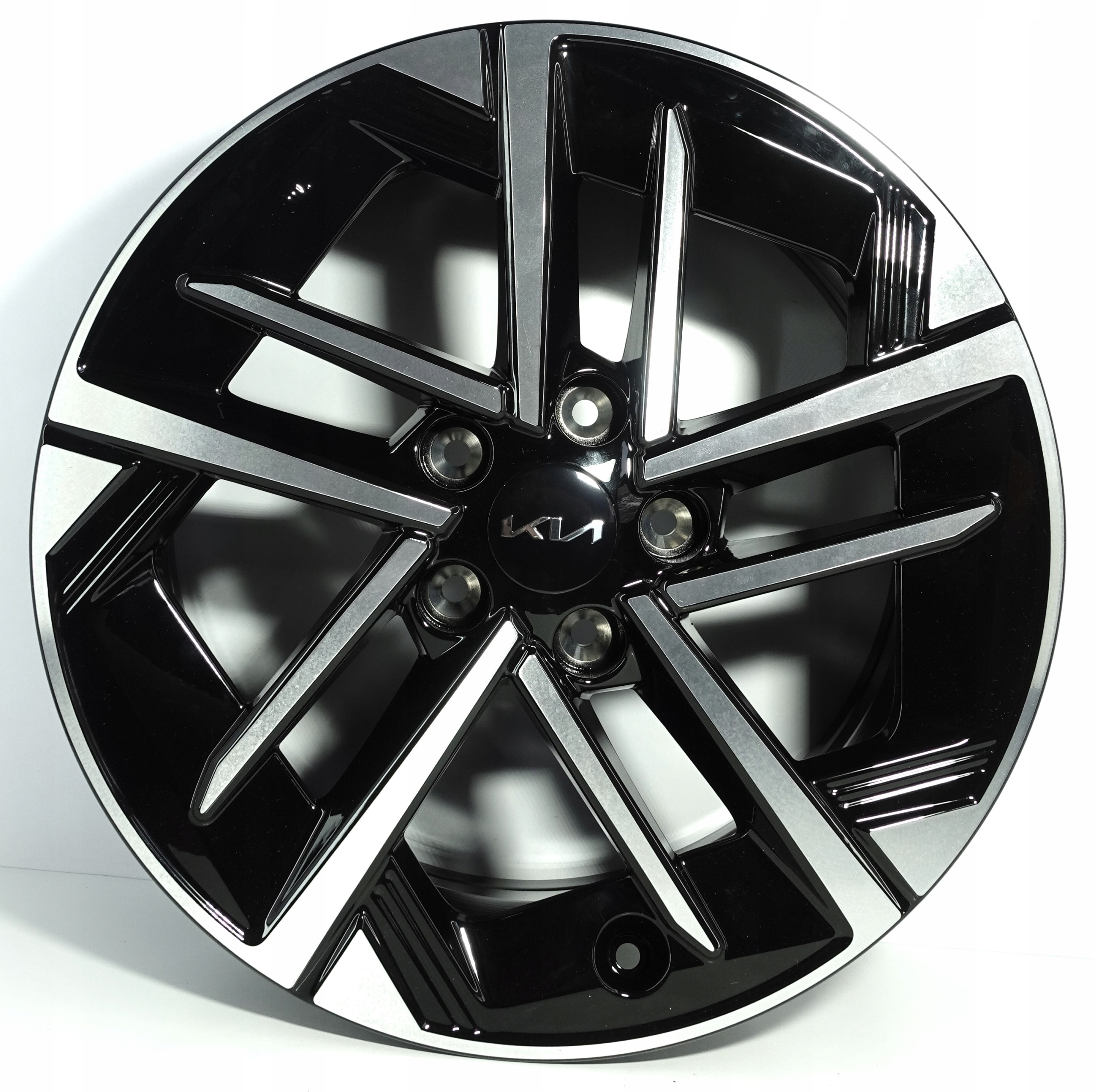 KIA 17cali 5x114,3 FELGI ALUMINIOWE ORYGINALNE AC4CHT6 NISSAN RENAULT