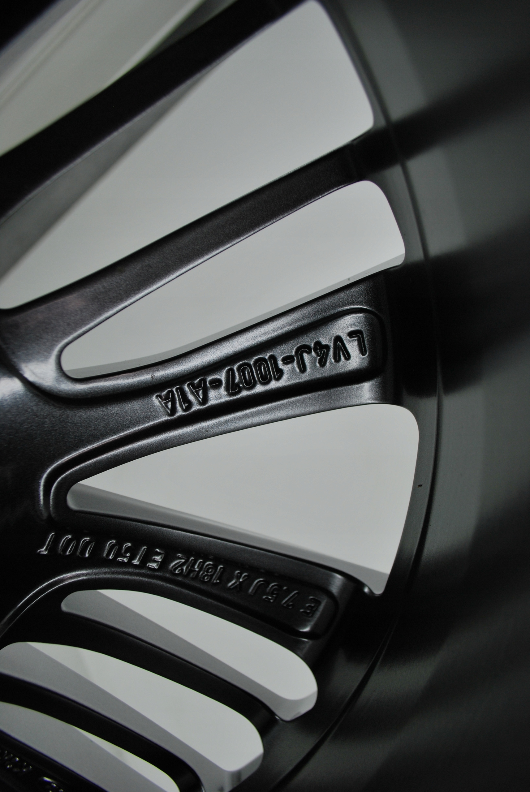 18" 5x108 FORD Felgi aluminiowe