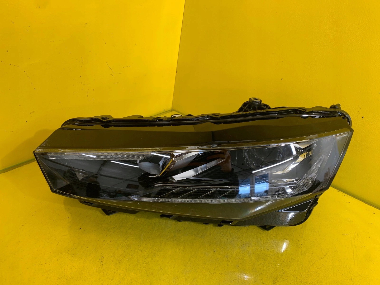 SKODA SCALA Facelift FULL LED Frontscheinwerfer Links 655941015A LHD Original