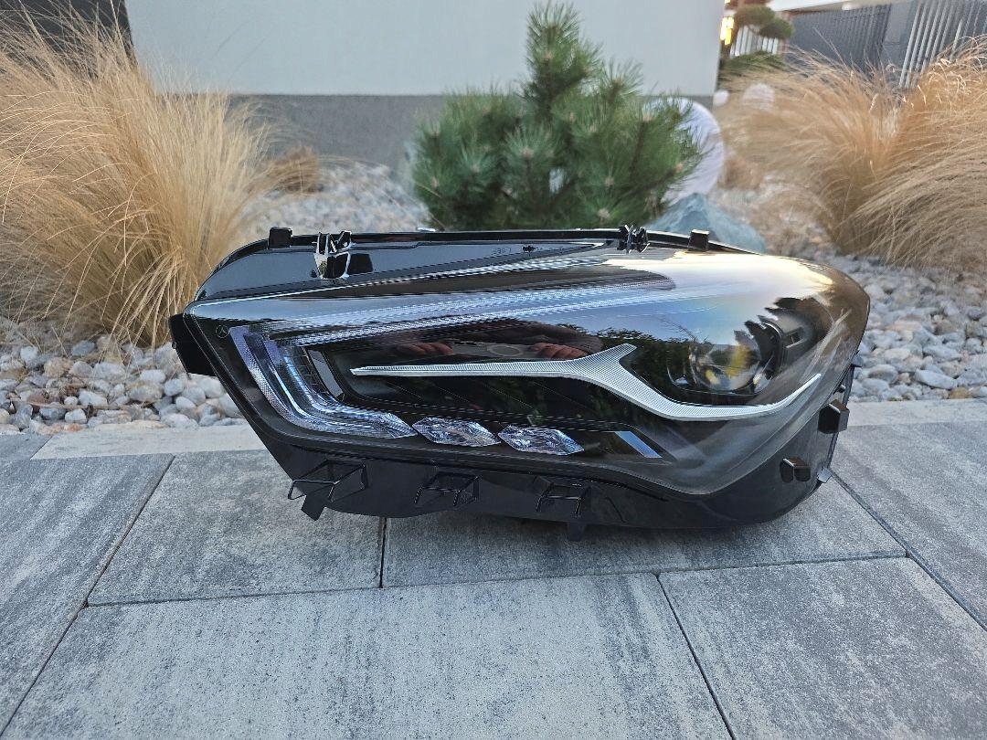 MERCEDES CLA 118 LIFT Original Frontscheinwerfer Vorne Links Full Led OE