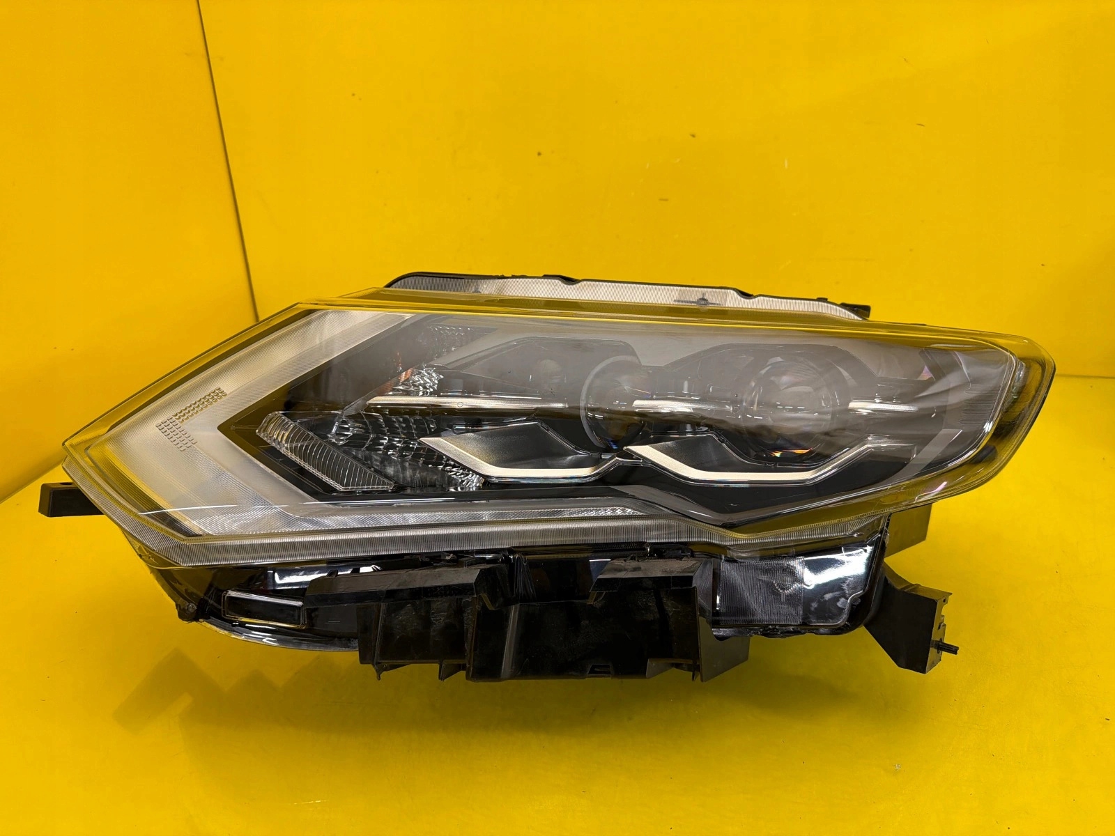 Nissan X-Trail T32 Lift Full Led Frontscheinwerfer Links 606672135 LHD OE