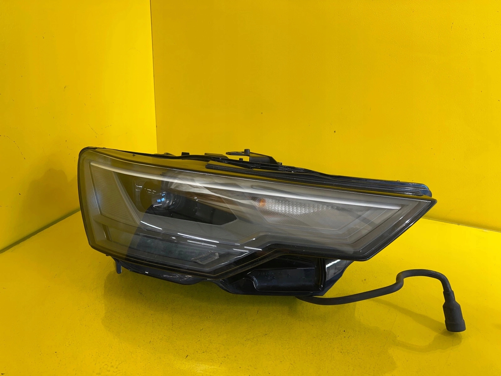 AUDI A6 C8 4K 2018- FULL LED Frontscheinwerfer Rechts 4K0941034 LHD Original