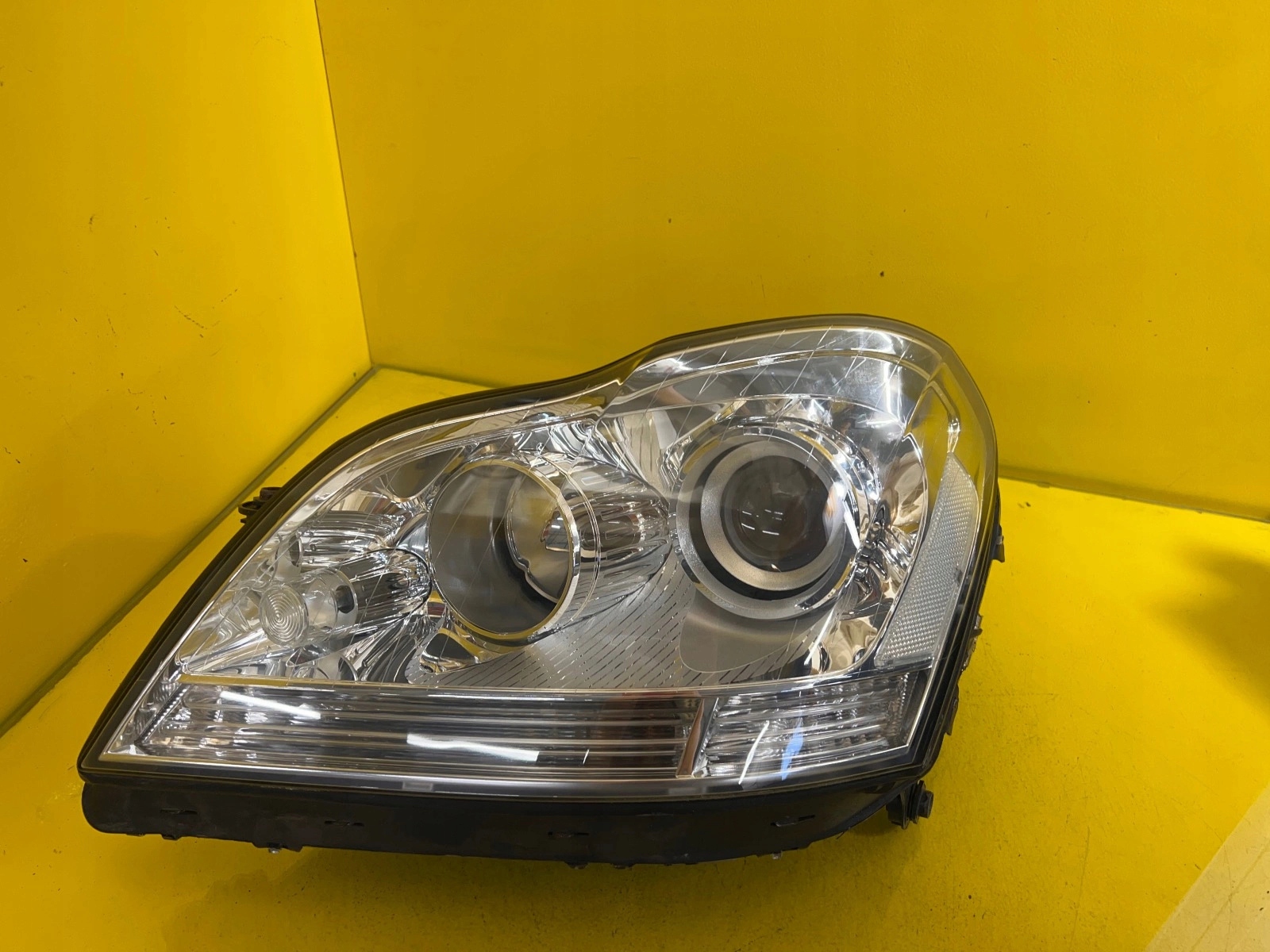 Mercedes GL W164 2005-2008 BI Xenon Frontscheinwerfer Links A1648205259 LHD