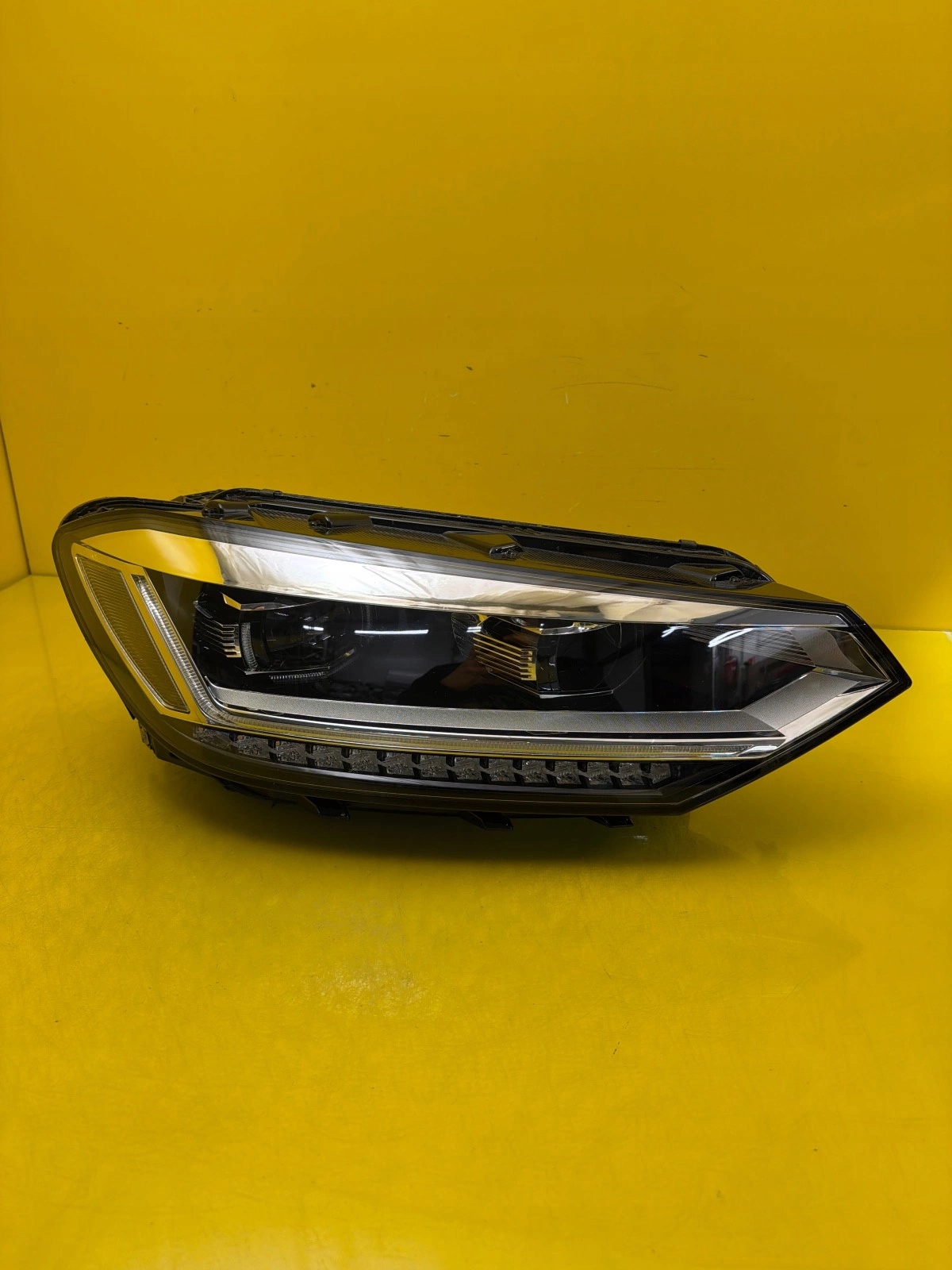 VW Touran 5TB Full Led Frontscheinwerfer Rechts 5TB941082B LHD Original