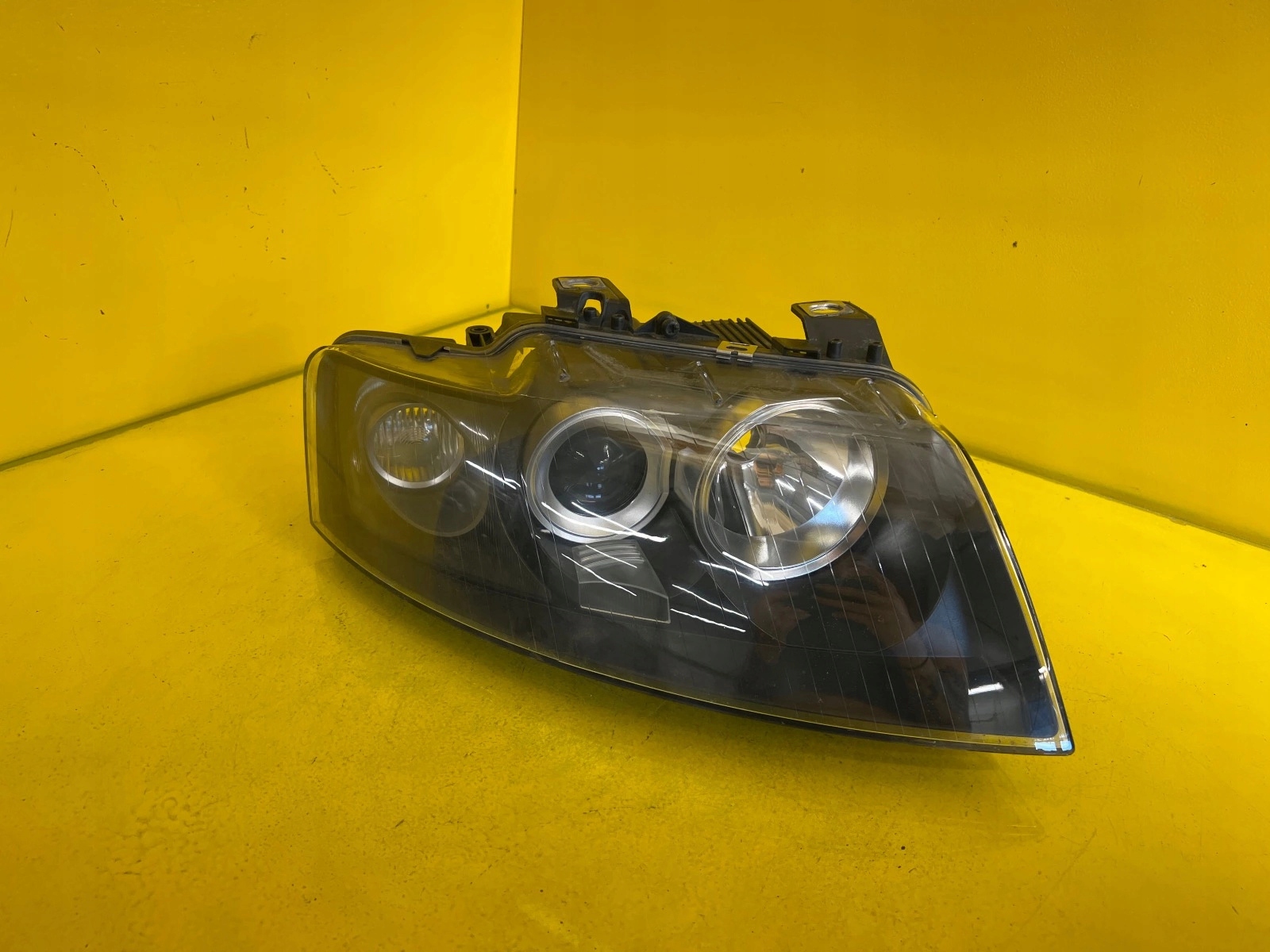 AUDI A4 B6 2001- Frontscheinwerfer Rechts 8H0941004A LHD Original