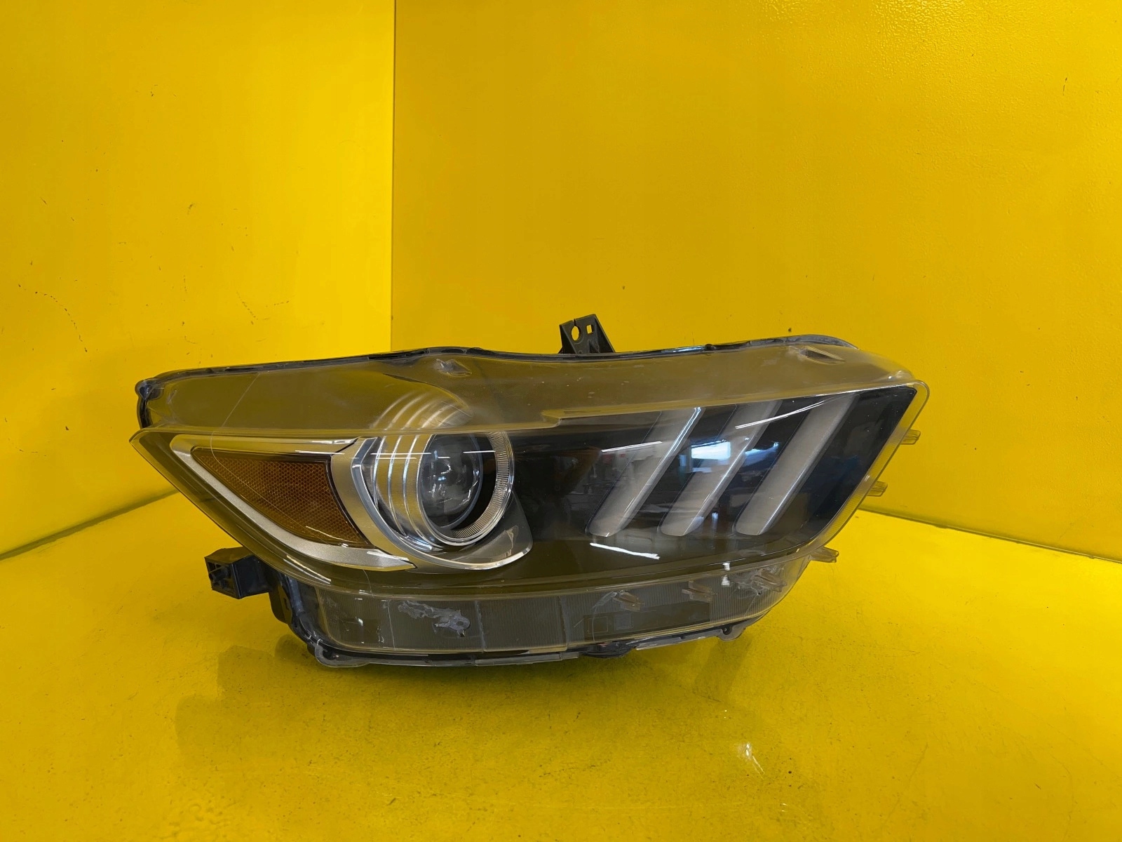 FORD MUSTANG 2014-2017 XENON Frontscheinwerfer Rechts Original