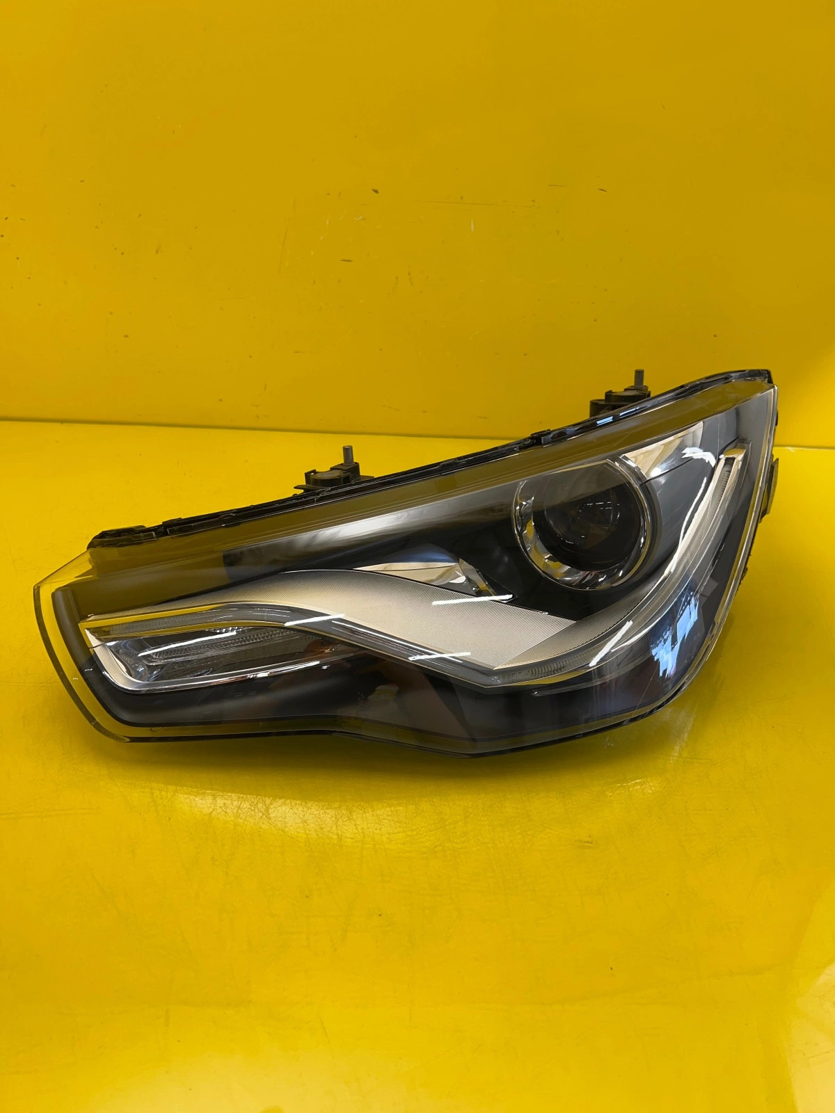 Audi A1 I 8X Xenon Led Frontscheinwerfer Links 8X0941005 LHD OE Original Teil