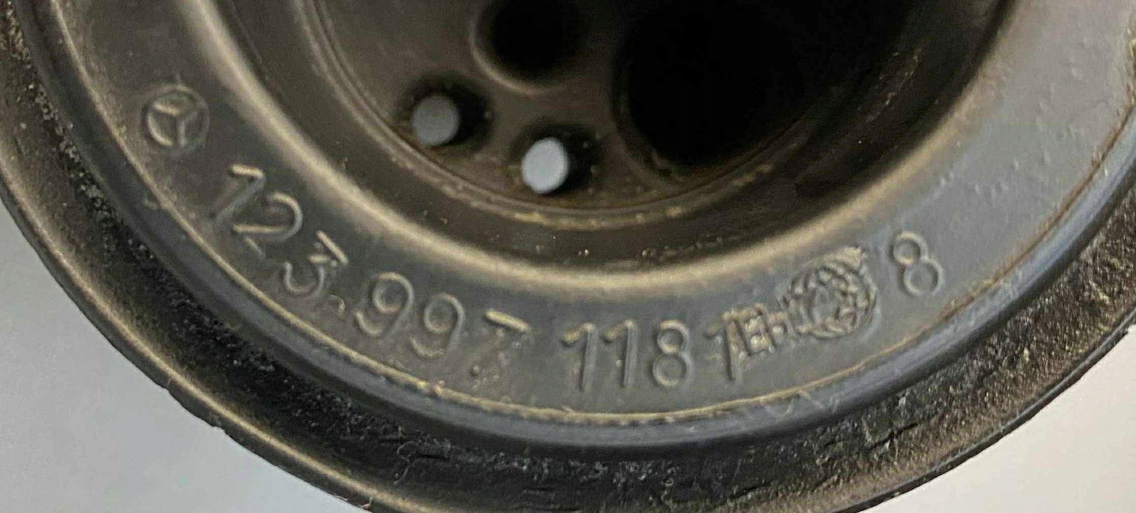 610e4918ea1bf59f809a1021f312f945