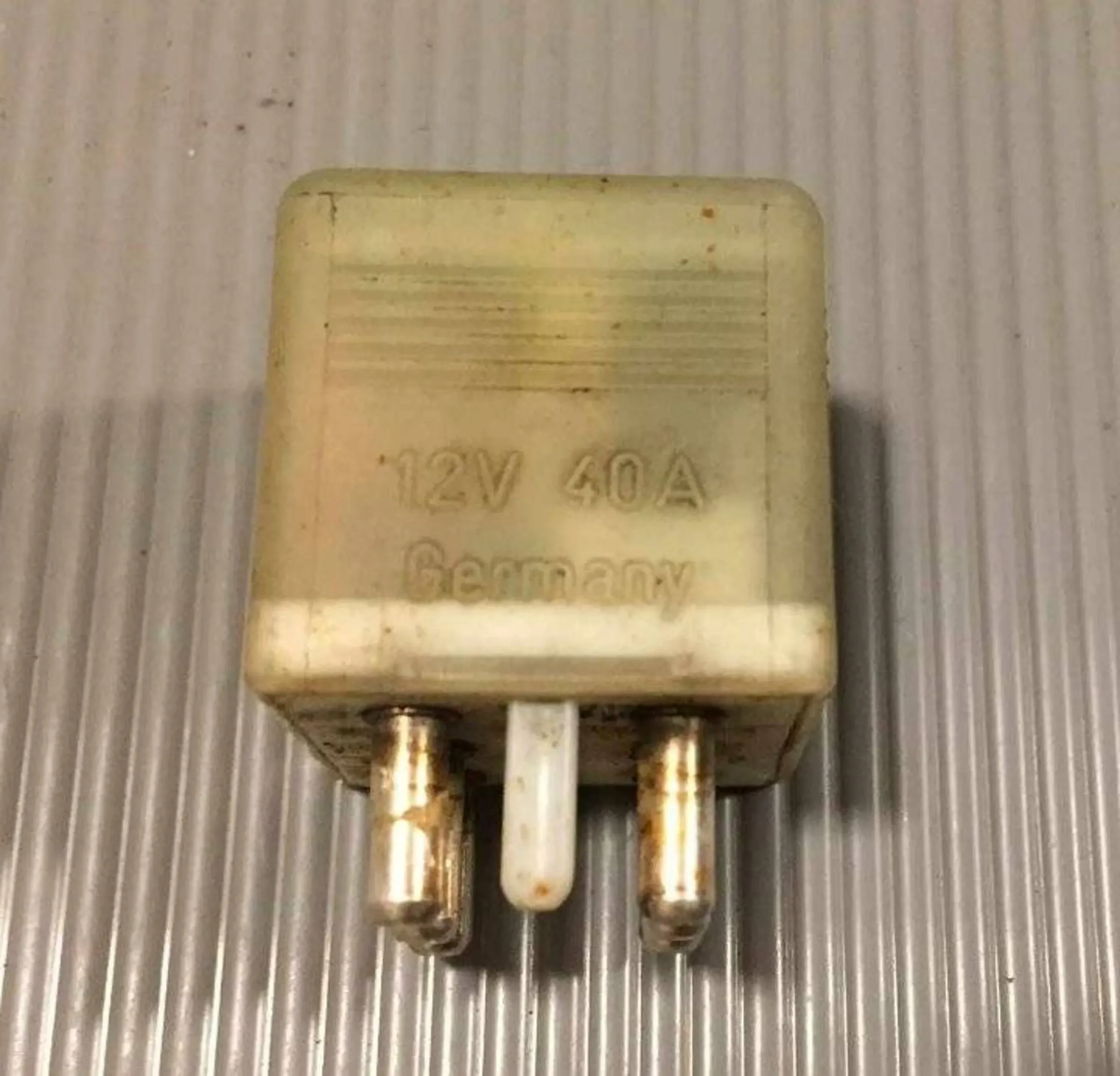 b5bd251864eaa085876044e813af0195