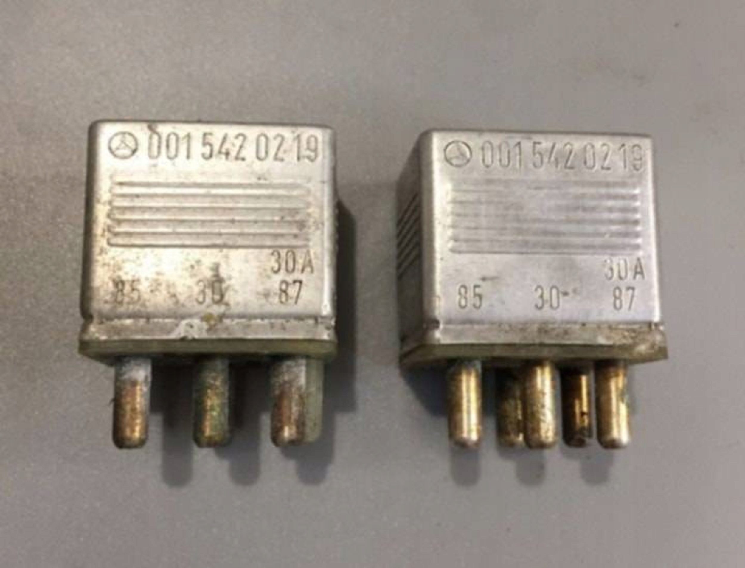 f2773297b75ca14004e83a81dfc4432e