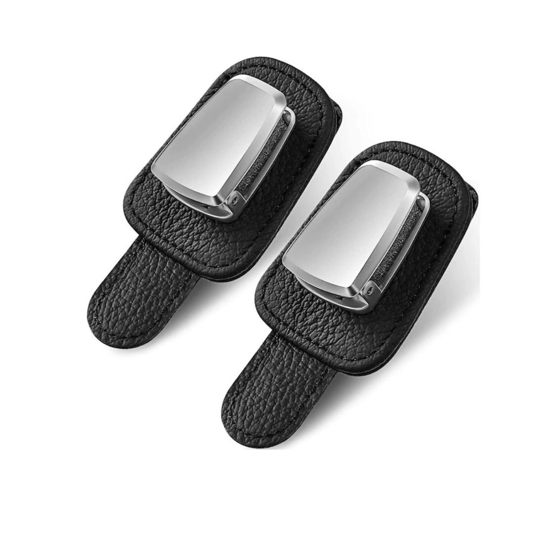 Suport ochelari auto Macvi®, prindere la parasolar, piele si aluminiu, 5x10 cm, negru