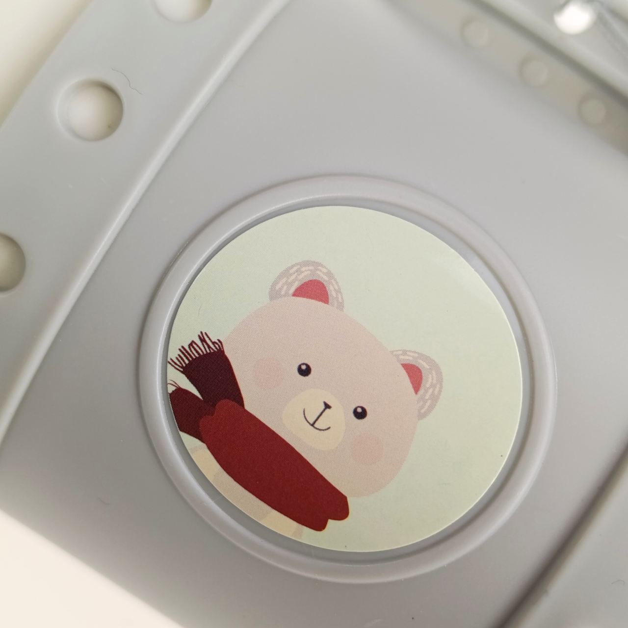 etui-simplo-na-szczoteczke-i-paste-biala-lodz-z-misiem-zalety