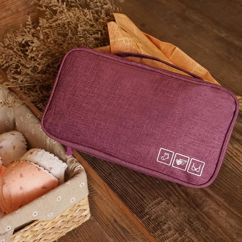 organizer-podrozny-bordowy-wymiary-27-5x15x13-cm
