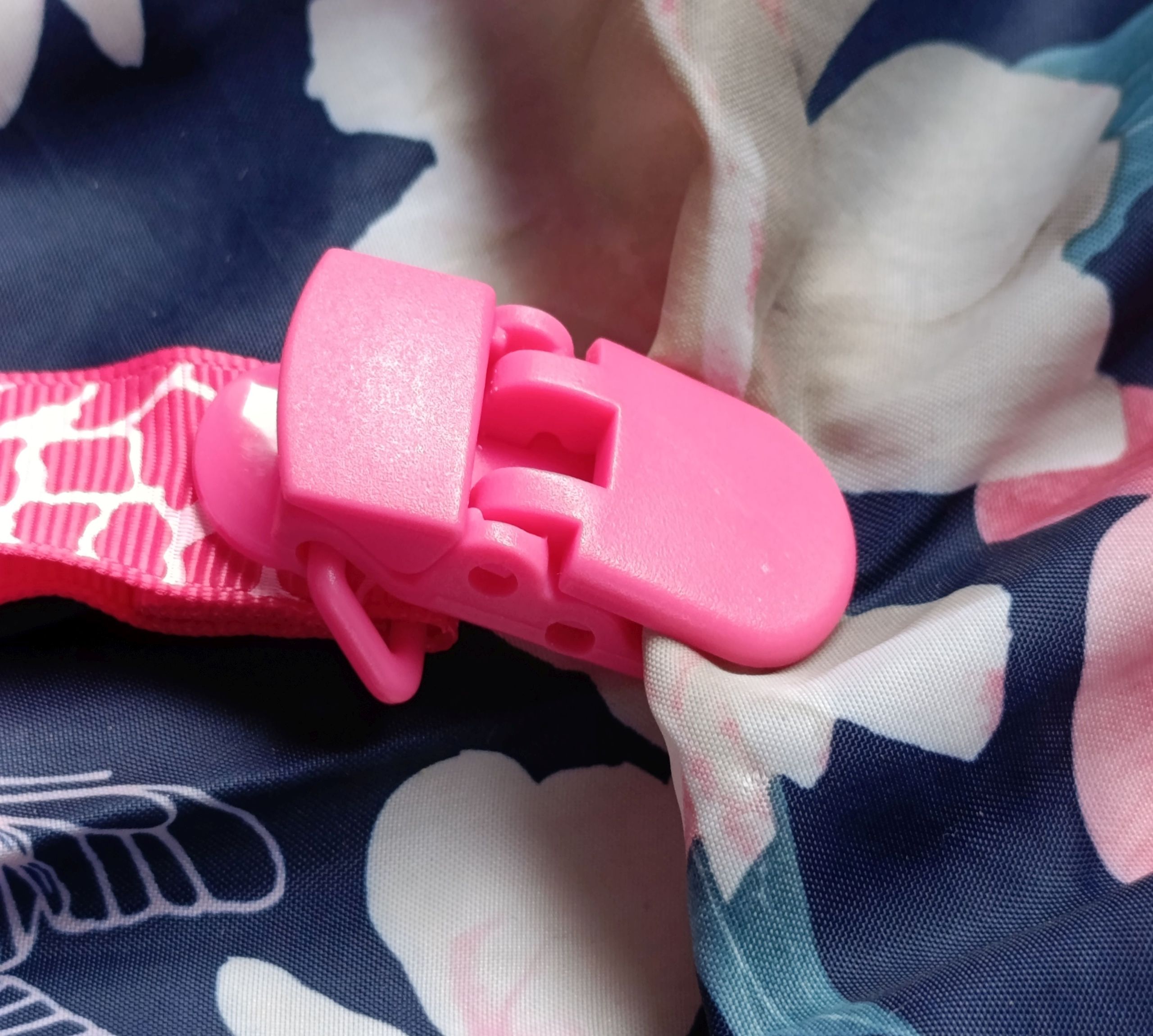 zawieszka do smoczka simplo różowa żyrafa dodatkowe zdjęcie 2