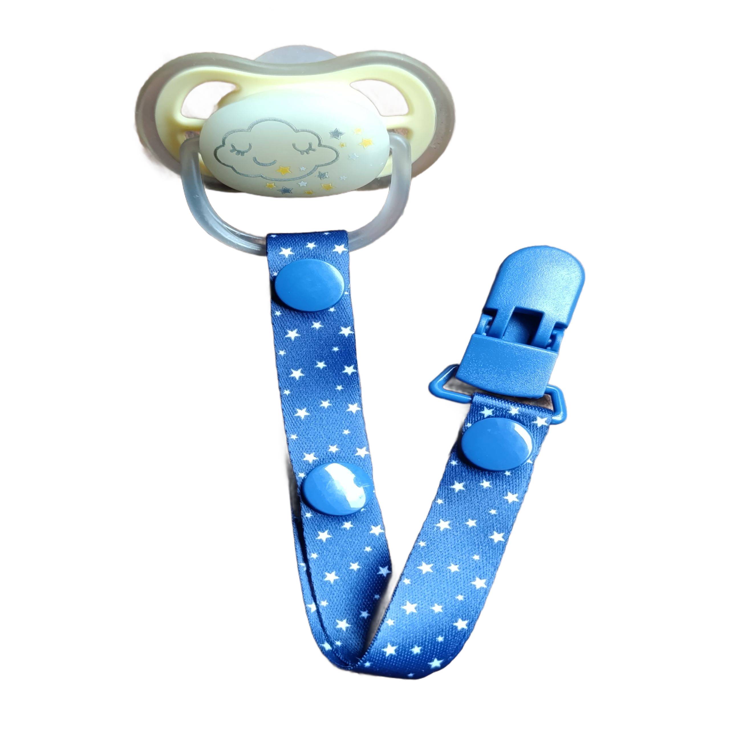 zawieszka-do-smoczka-z-klipsem-simplo-granatowa-w-gwiazdki-regulowana-5903068137426-1