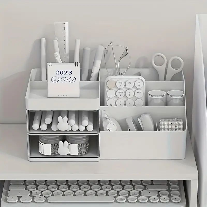 organizer-bialy-z-uchwytami-kroliczkami-zblizenie-szufladek