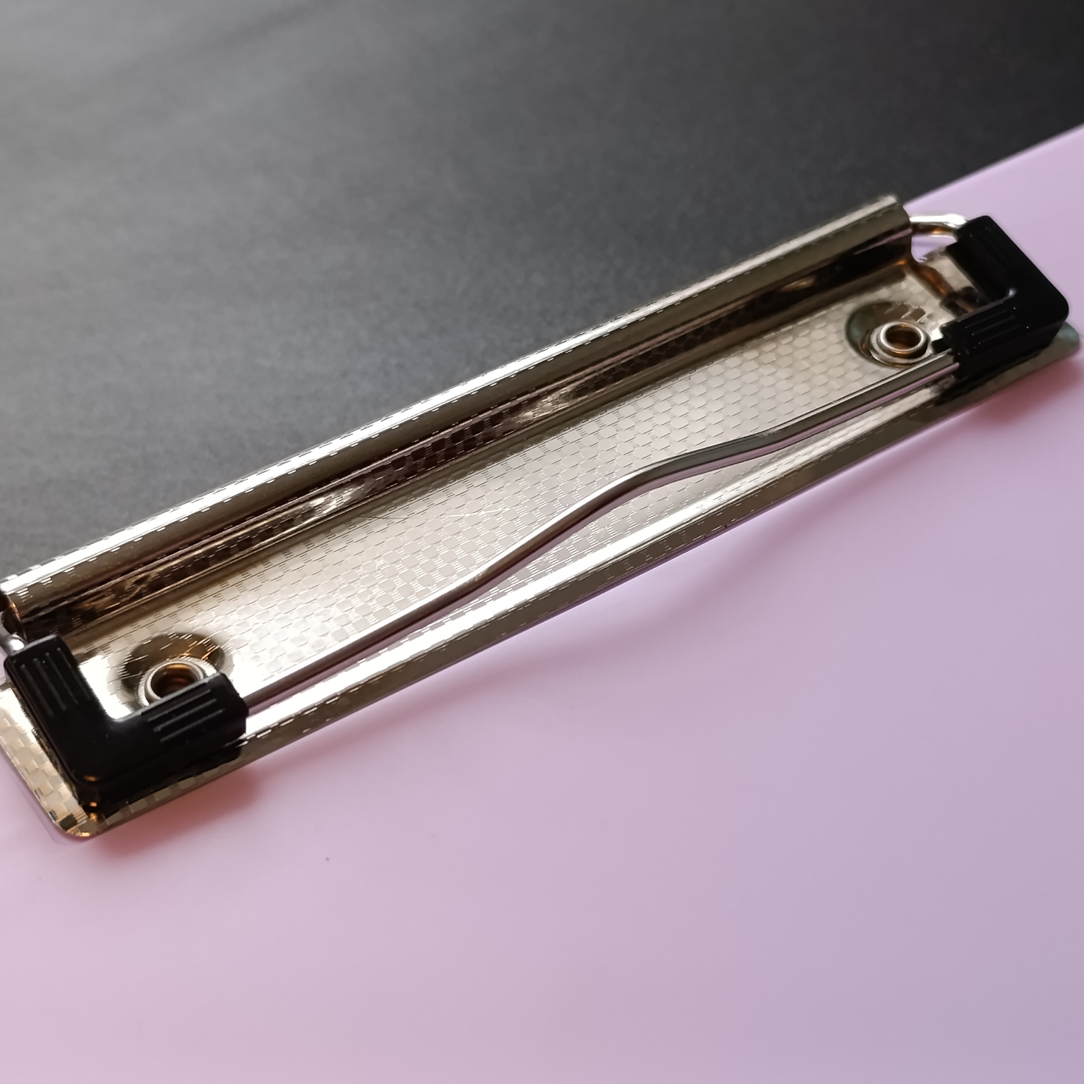 teczka na dokumenty clipboard A4 fioletowa zamykana na zatrzaski 5903068132209