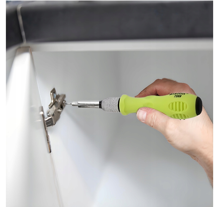 zestaw-precyzyjnych-srubokretow-32w1-prezentacja-zestawu