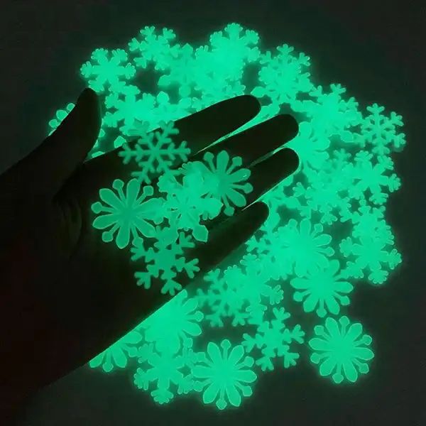 śnieżynki fluorescencyjne naklejki na ścianę świecące w ciemności