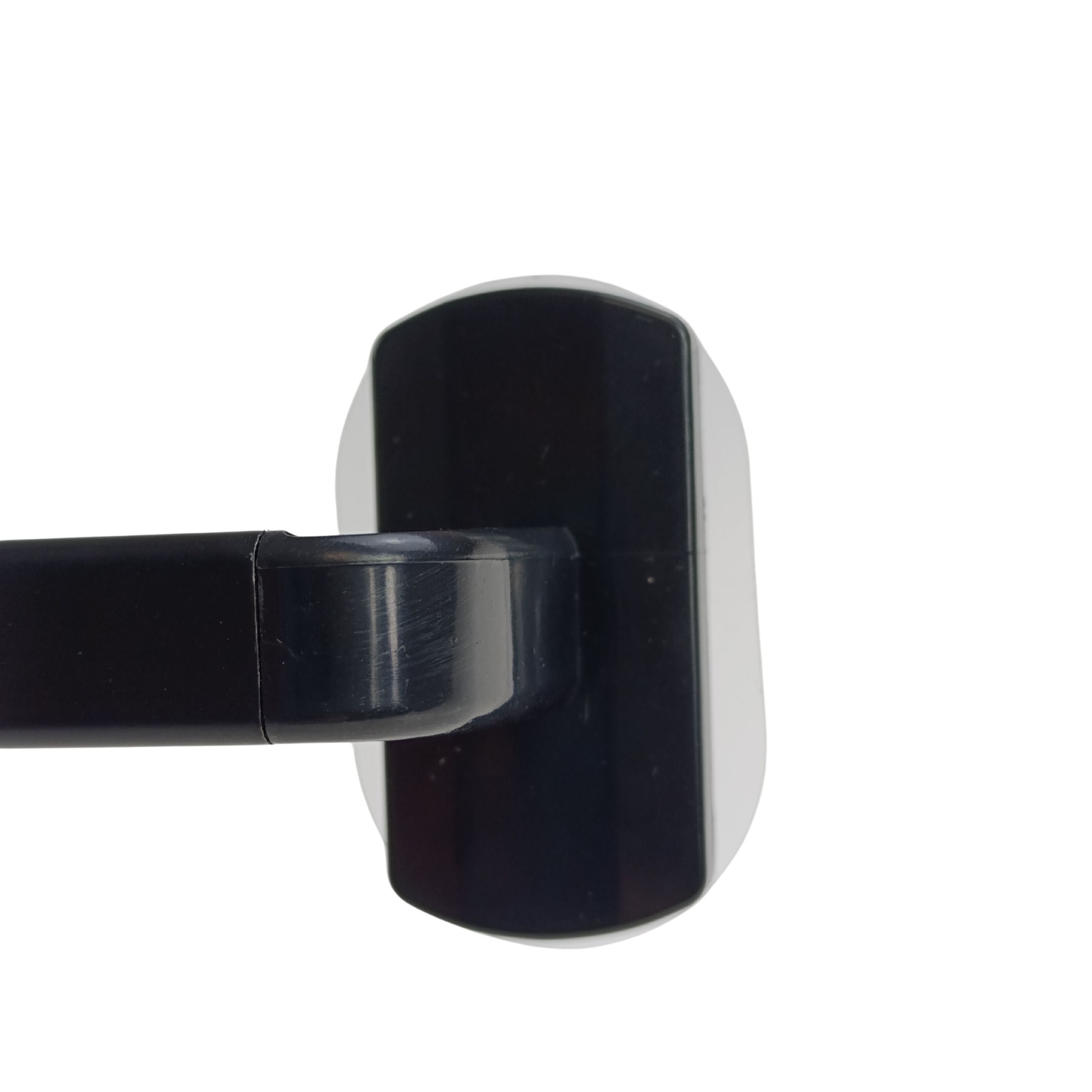 reling simplo czarny w kuchni styl loft