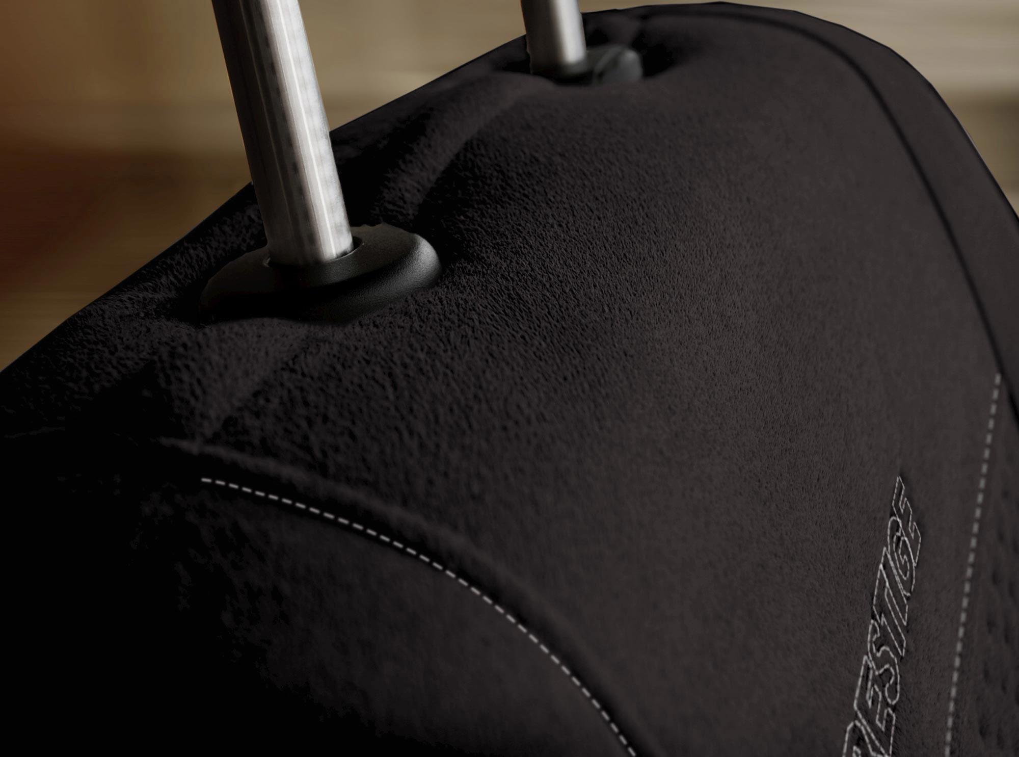 OPEL MOKKA pokrowce z alkantary PC