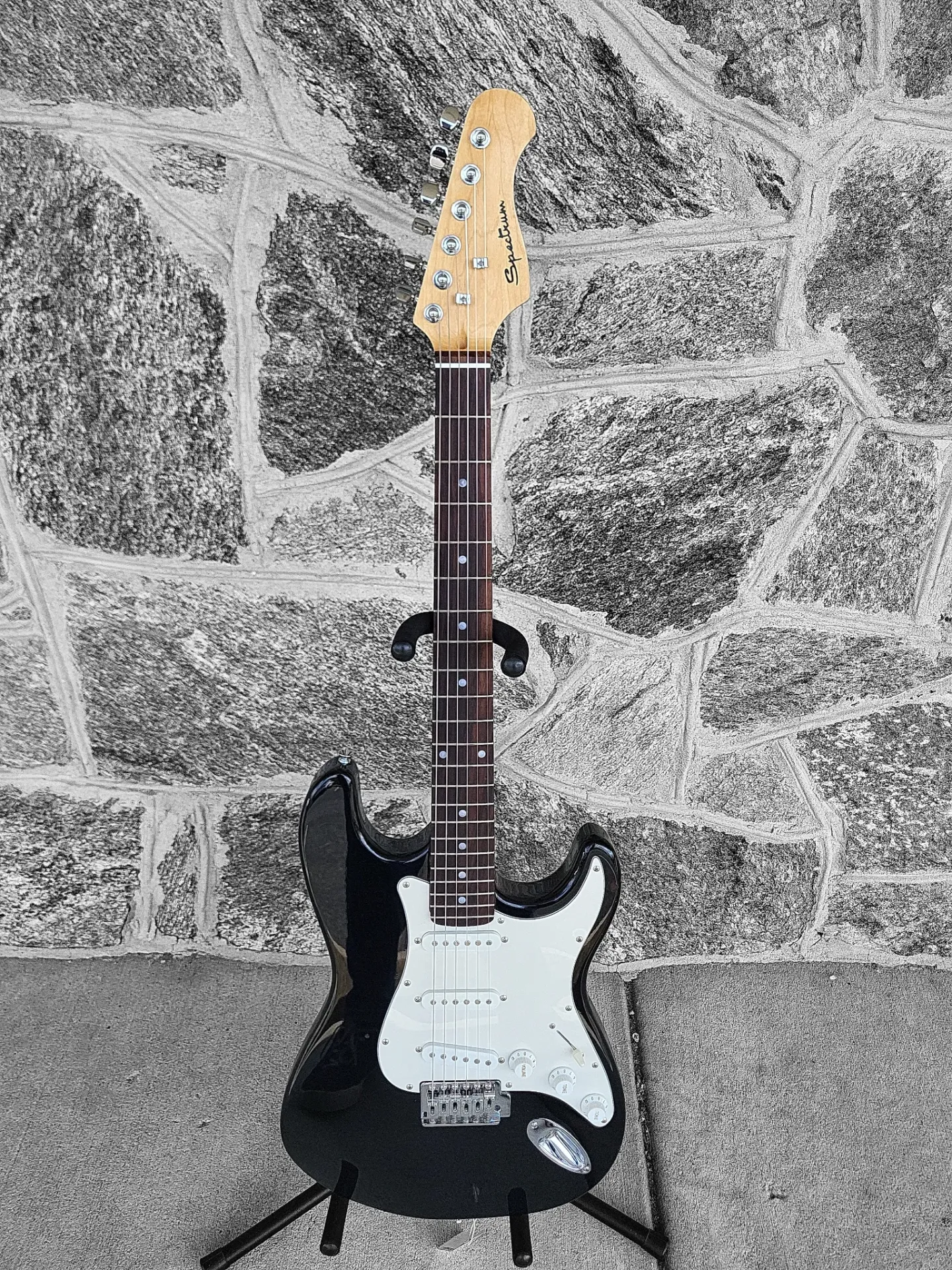 Spectrum スペクトラム　ブラック　ストラトキャスター　激レア Spectrum Stratocaster Style Electric Guitar - Black | eBay