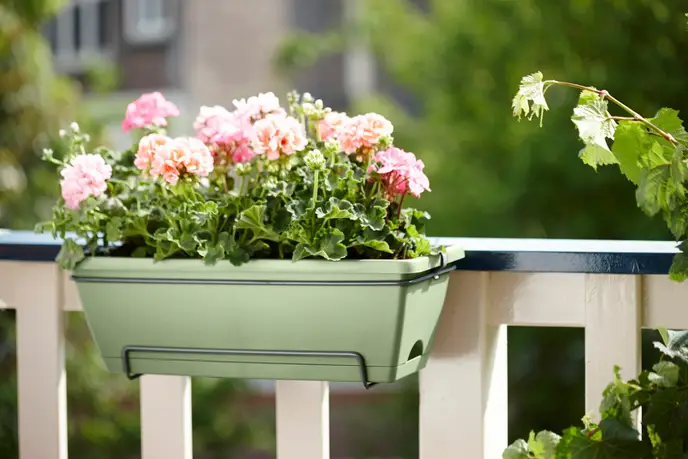 Jardinieră Elho barcelona allin1, 50 cm, verde (pistachio green) — imaginea 5
