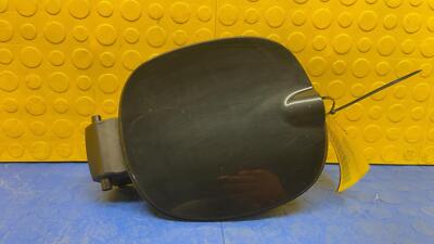 14 15 16 17 FIAT 500L Fuel Filler Door OEM 68201871AA