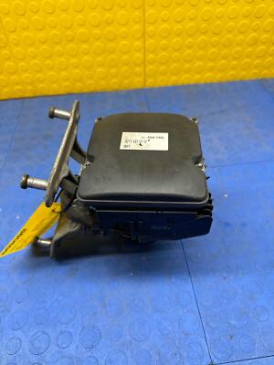 07 08 09 MERCEDES E-CLASS Anti-lock Brake Parts A2114311312