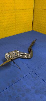 18 19 20 21 22 23 VW ATLAS Left Hood Bonnet Hinge OEM 3CN823301A VOLKSWAGEN TRUCKS