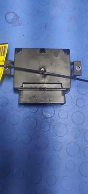 13 14 15 16 MERCEDES GL450 Parking Brake Control Module OEM A2469021002