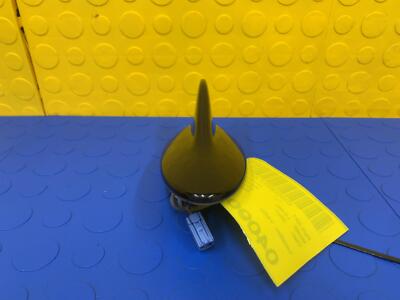 07 08 09 LEXUS LS460 Shark Fin Roof Antenna OEM 86760-50100 LEXUS LS460