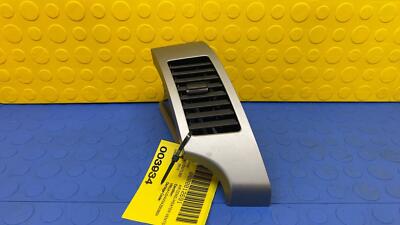 07 08 09 10 MITSUBISHI OUTLANDER Dash Center Left Air Vent OEM 8030A013ZZ MITSUBISHI OUTLANDER
