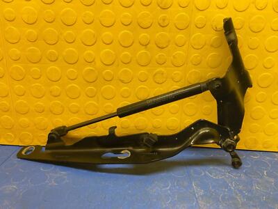10 11 12 13 14 15 16 17 VOLVO XC60 Hood Hinge Left OEM 31385814