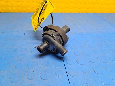 13 14 15 MERCEDES GL450 Auxiliary Water Pump Heater OEM A2118350082 Mercedes-Benz
