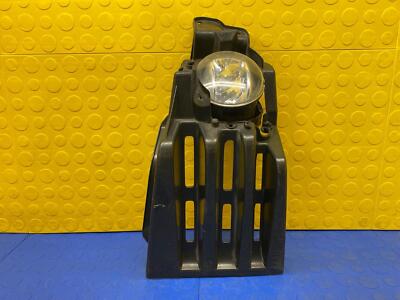 13 14 15 16 17 LEXUS ES300H Front Right Fog Lamp Bezel OEM 81210-48050 LEXUS ES300H