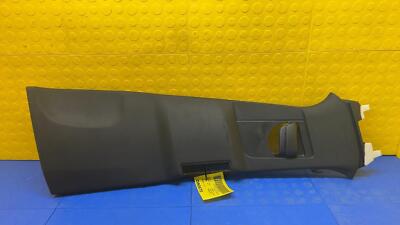 16 17 18 19 20 21 22 23 VOLVO XC90 Right B Pillar Upper Trim Cover OEM 31363579